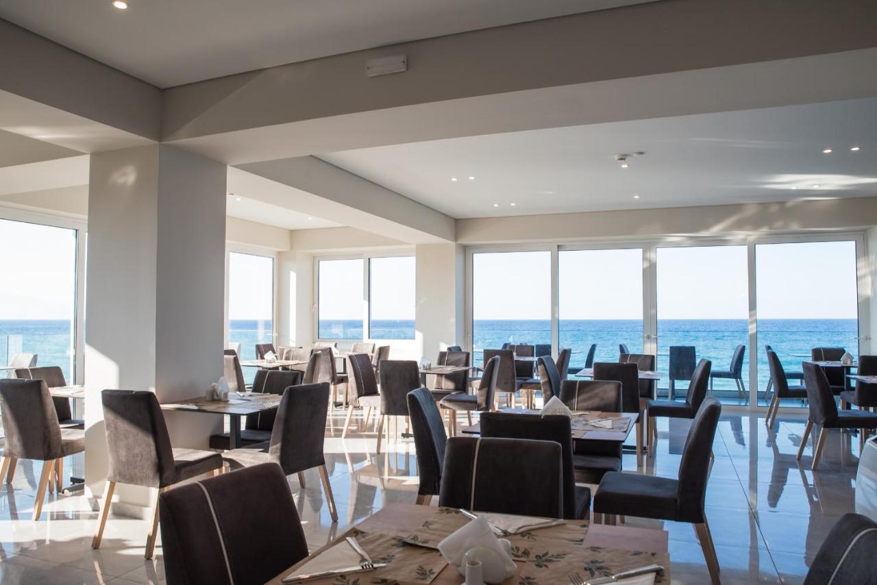 الشقق الفندقية Kypseliفي  Golden Coast Boutique - Luxury Living المظهر الخارجي الصورة